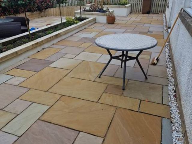 patio-cleaning-6-kireth-ai