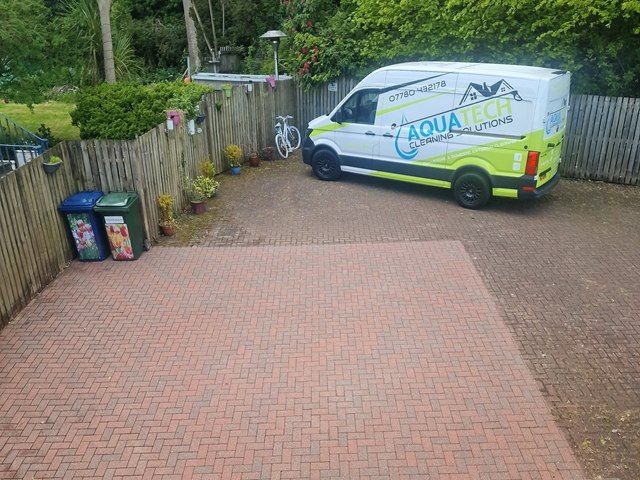driveway-cleaning-3-kireth-ai