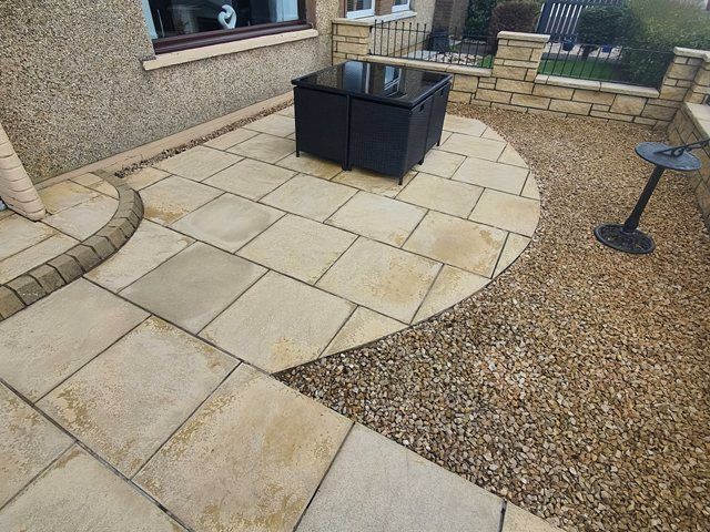 patio-cleaning-1-kireth-ai